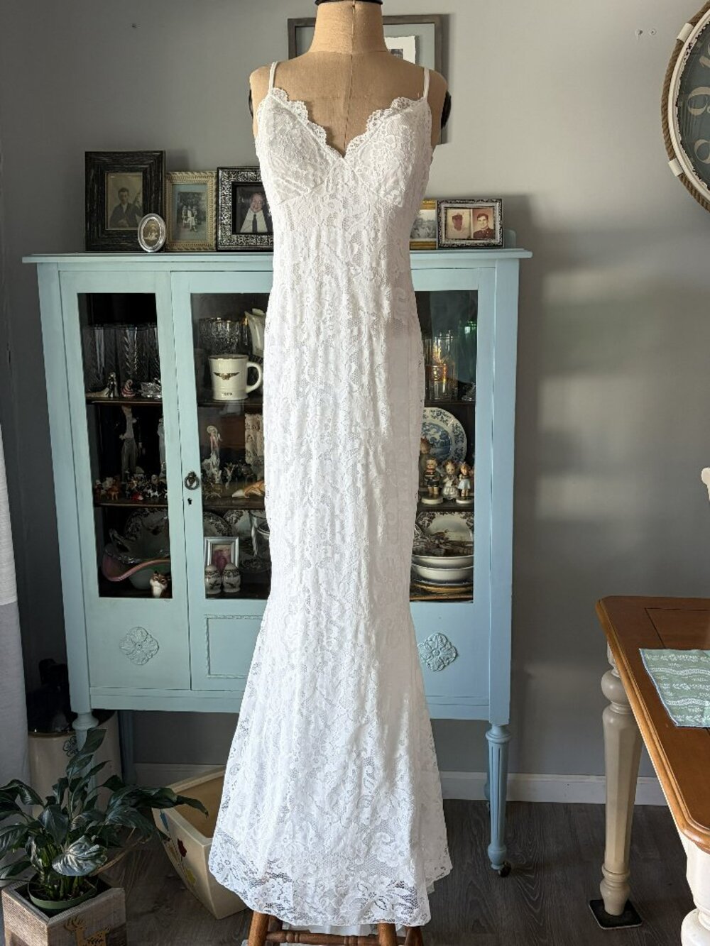 Roveilla Wedding Dress Sz 3XL White Lace Spaghetti Strap Mermaid Gown Dress
